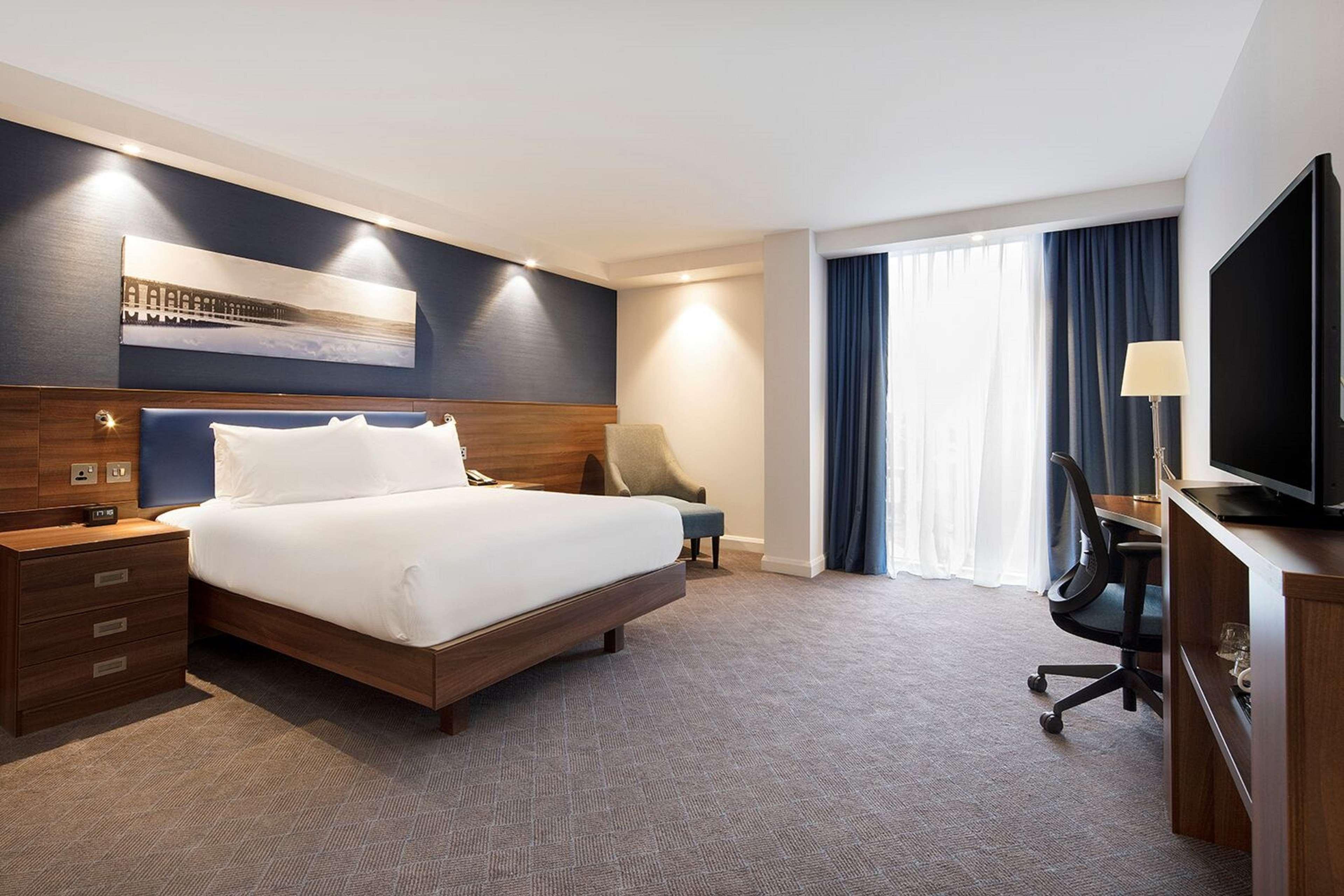 Hampton By Hilton Dundee City Centre Екстериор снимка