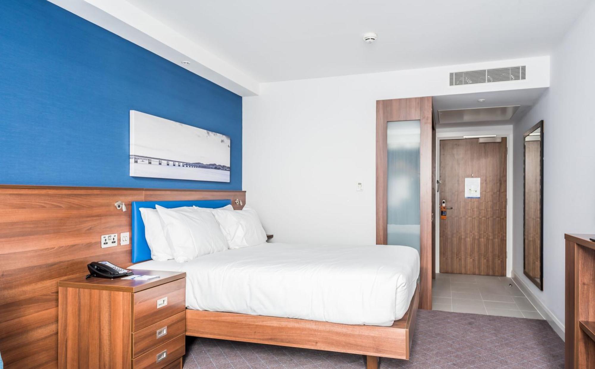 Hampton By Hilton Dundee City Centre Екстериор снимка