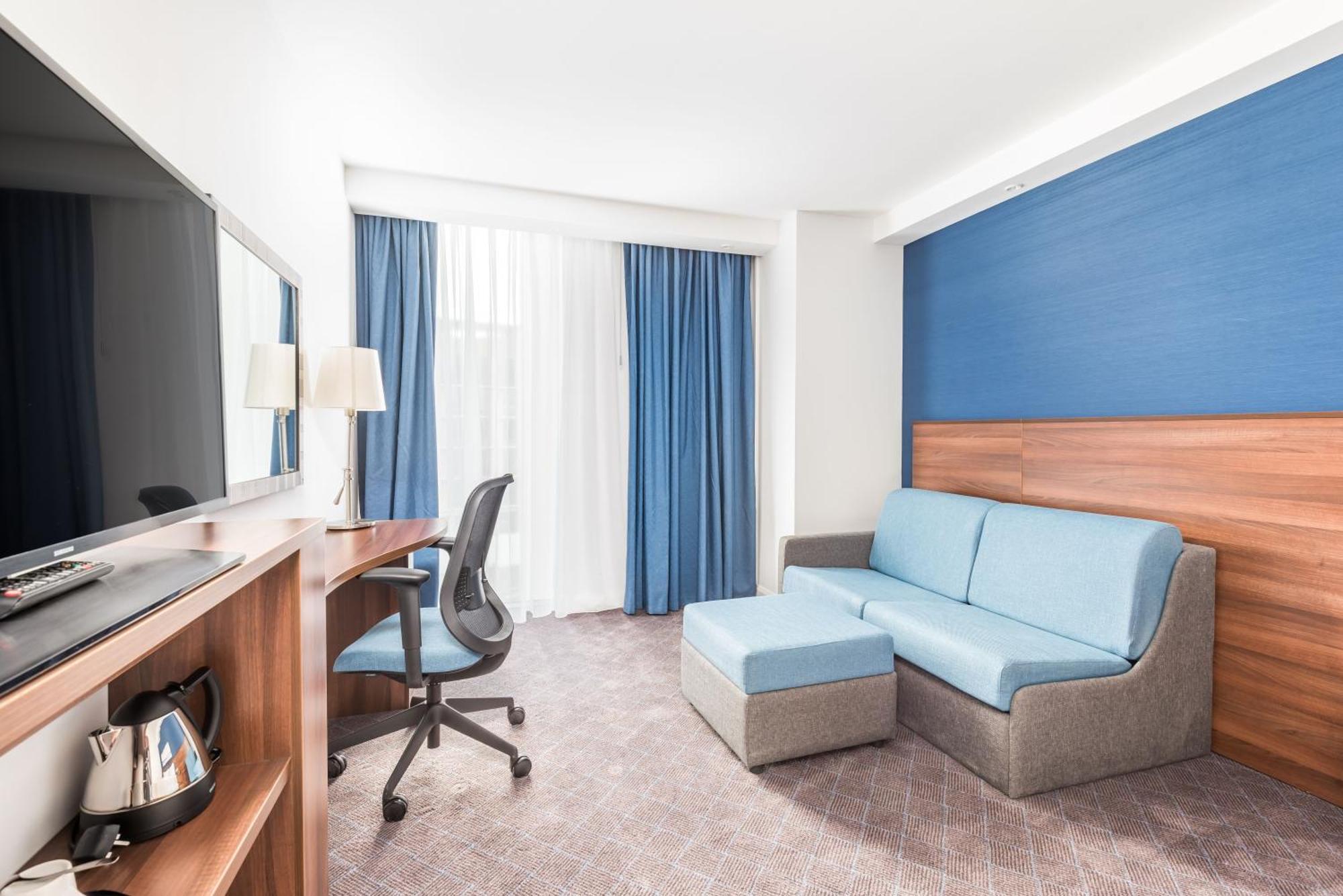 Hampton By Hilton Dundee City Centre Екстериор снимка